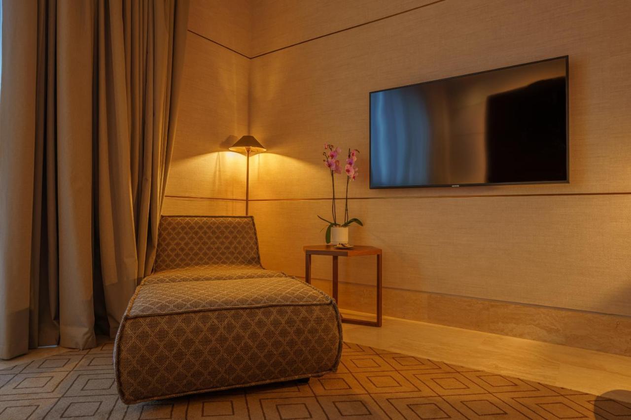 Shirvan Hotel City Yard เจดดาห์ ภายนอก รูปภาพ A room at the hotel
