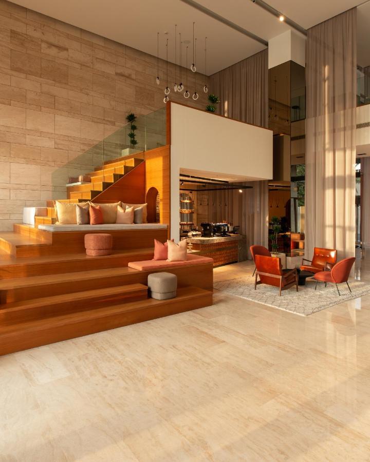 Shirvan Hotel City Yard เจดดาห์ ภายนอก รูปภาพ The interior of the hotel