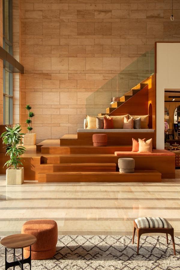 Shirvan Hotel City Yard เจดดาห์ ภายนอก รูปภาพ The interior of the hotel