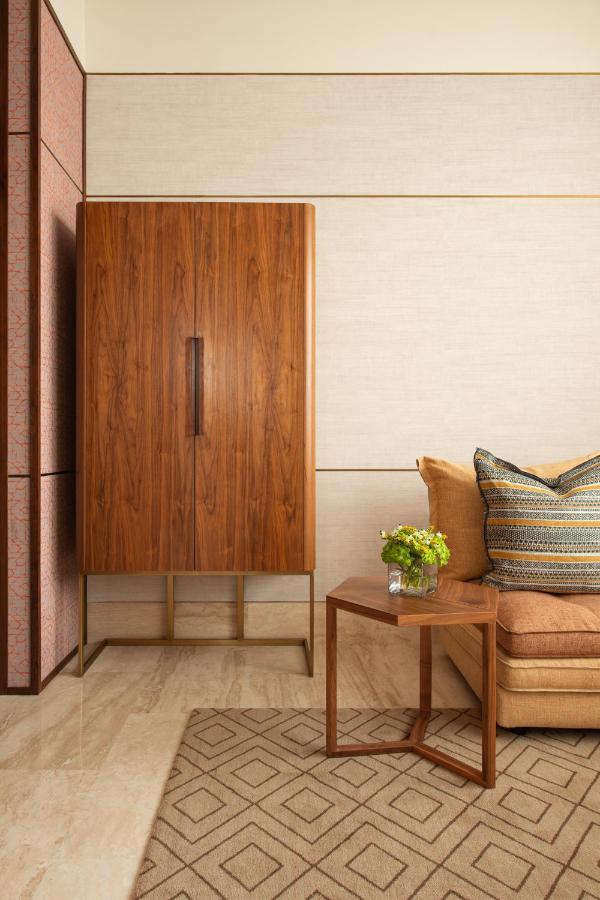 Shirvan Hotel City Yard เจดดาห์ ภายนอก รูปภาพ A room at the Mandarin Oriental