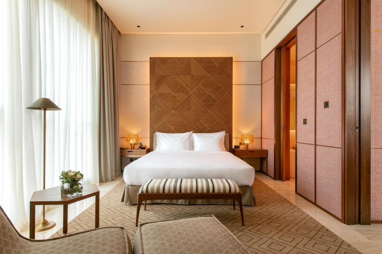 Shirvan Hotel City Yard เจดดาห์ ภายนอก รูปภาพ A bedroom at the hotel