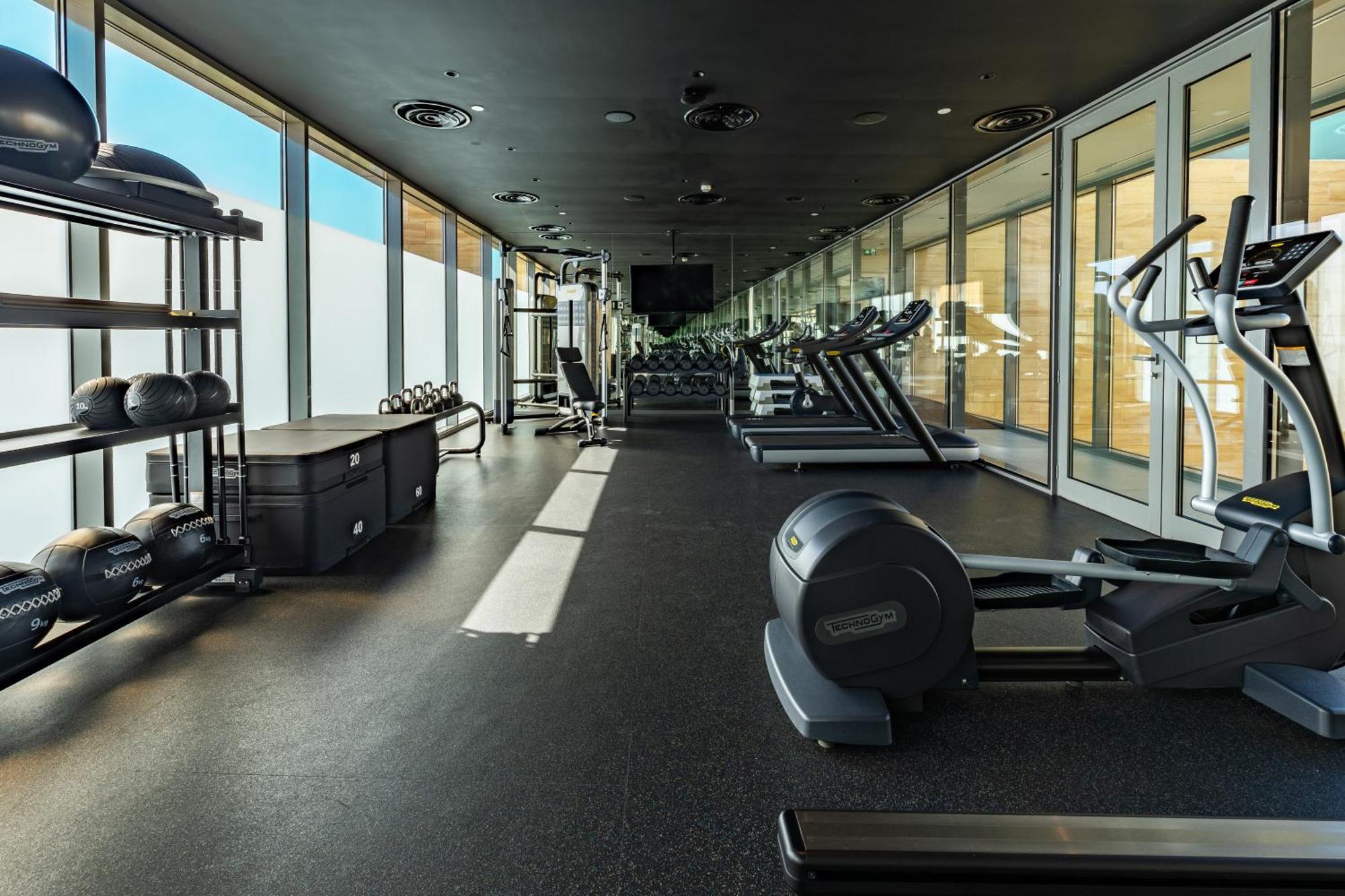 Shirvan Hotel City Yard เจดดาห์ ภายนอก รูปภาพ The gym at the 100 East 53rd Street building