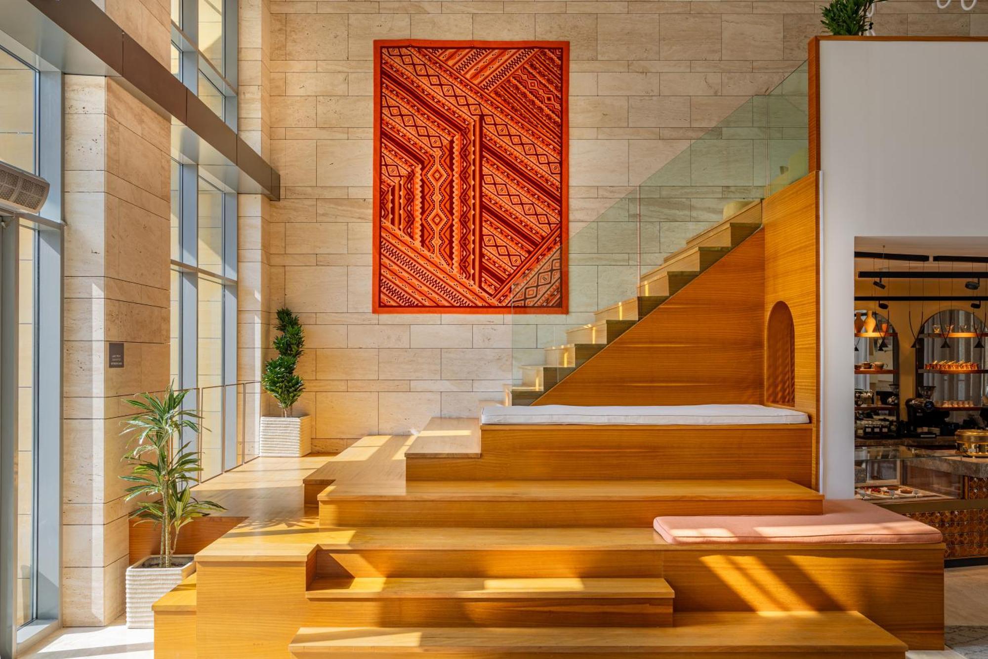 Shirvan Hotel City Yard เจดดาห์ ภายนอก รูปภาพ Interior of the hotel