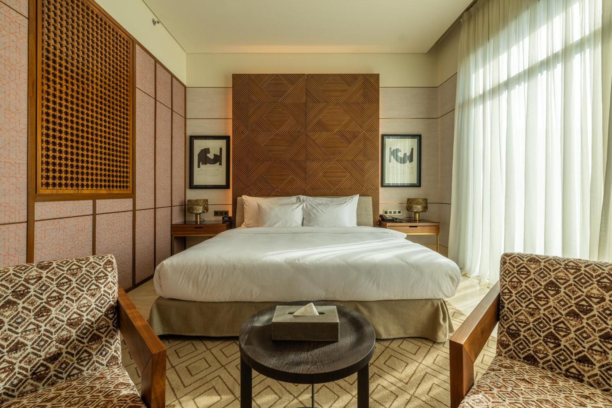 Shirvan Hotel City Yard เจดดาห์ ภายนอก รูปภาพ A bedroom at the hotel