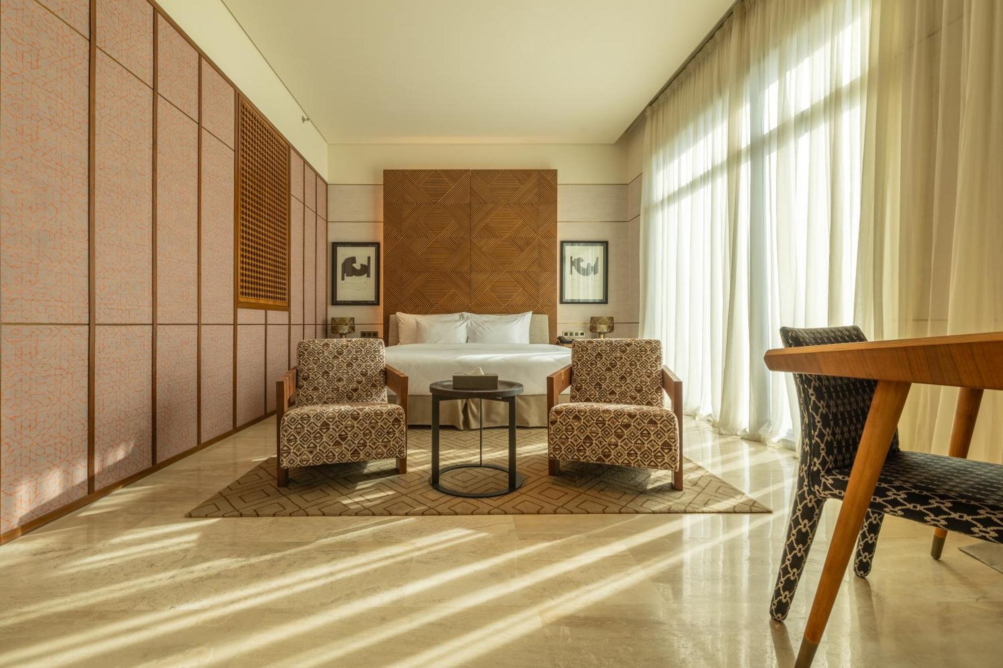 Shirvan Hotel City Yard เจดดาห์ ภายนอก รูปภาพ A bedroom at the hotel